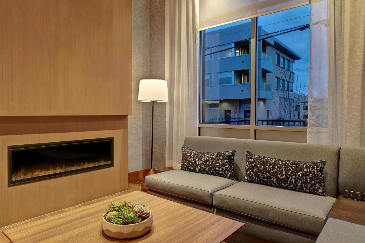 Hyatt Place Принс Джордж Екстериор снимка